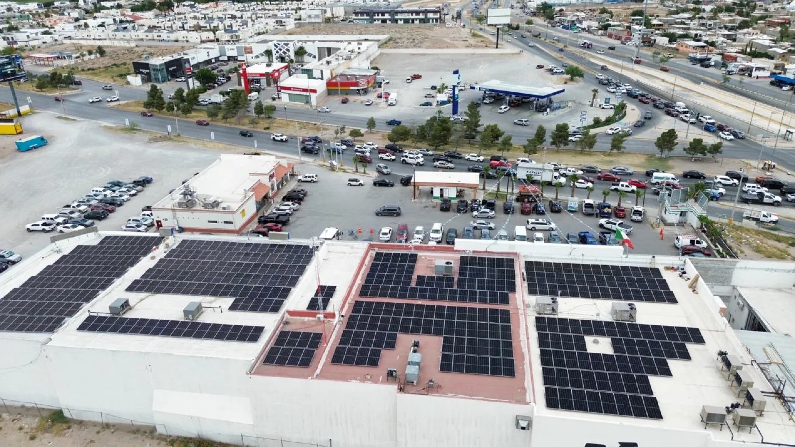 Equipo SolFuturo — Instaladores de paneles solares en Ciudad Juárez
