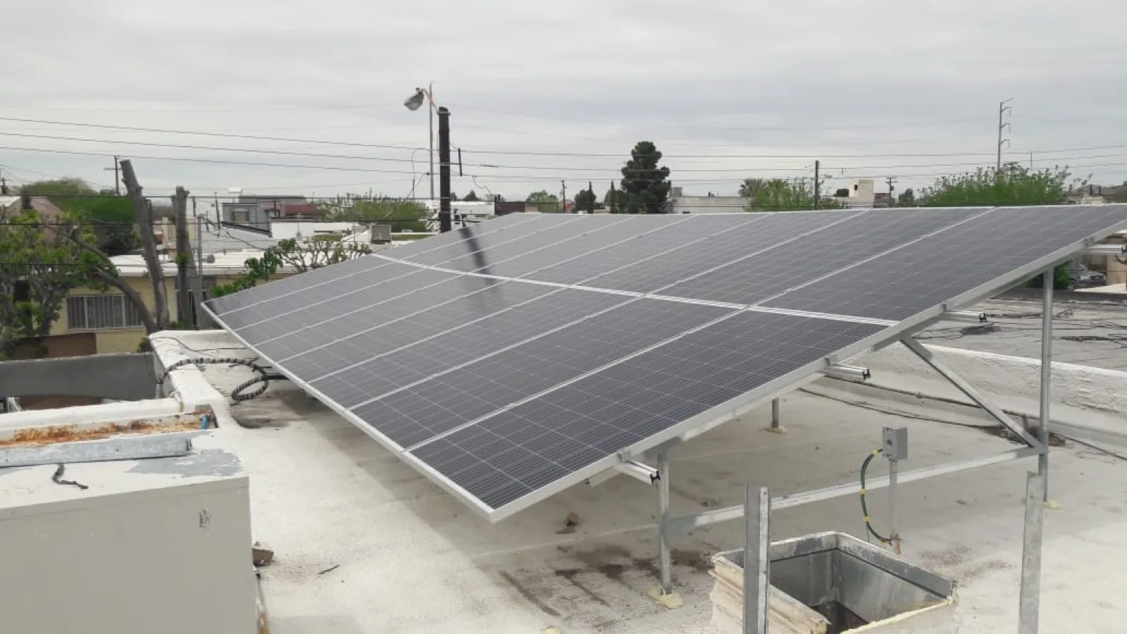 Paneles solares residenciales Las Torres